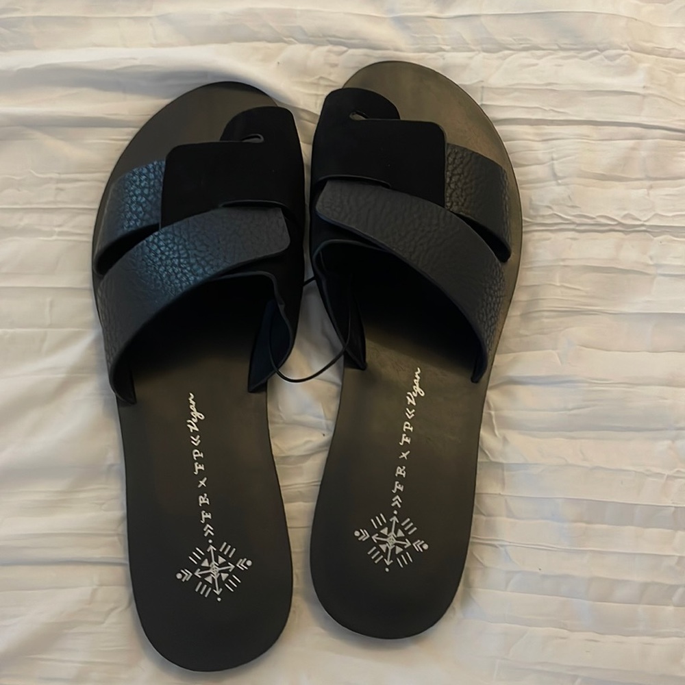 Free People slide sandals Black size 8 never worn